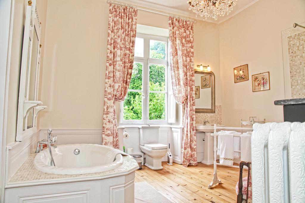 Saint-Sulpice-et-Cameyrac Chateau Lamothe Du Prince Noir - B&B חדר תמונה
